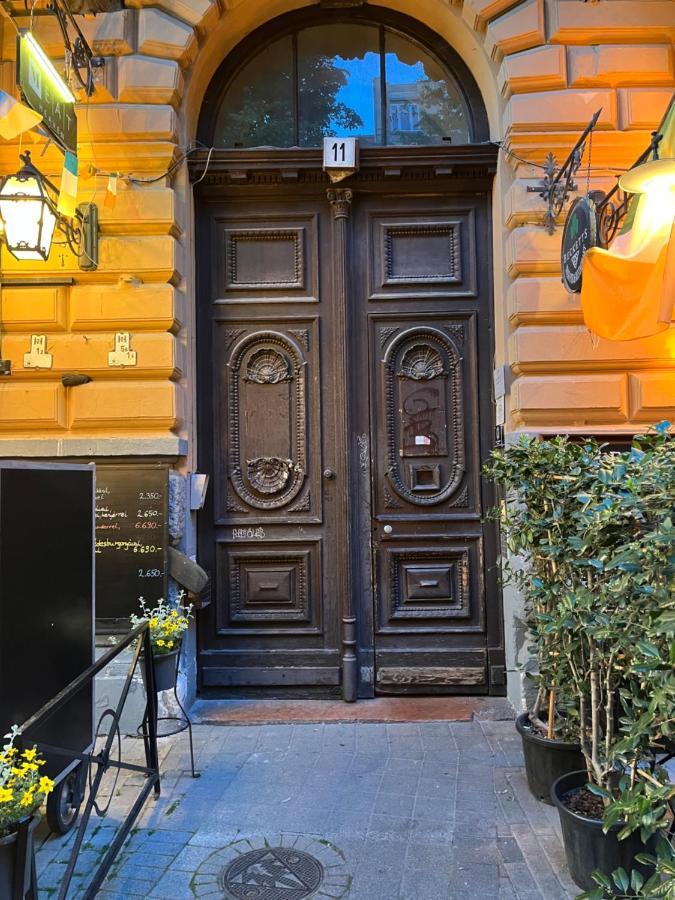 Casa Nora Liszt Ferenc Ter Apartment บูดาเปสต์ ภายนอก รูปภาพ